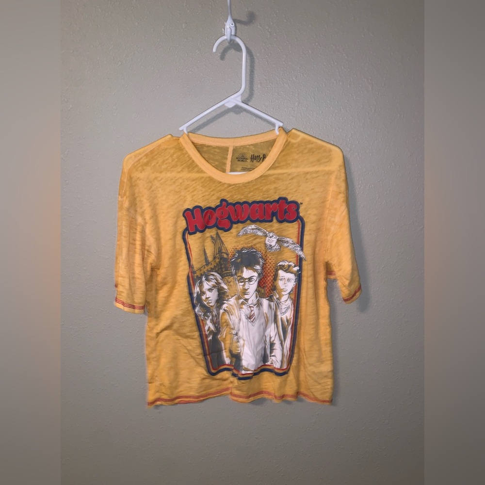 Wizarding World Of Harry Potter Shirt, Size Small (4-6), Yellow, Design